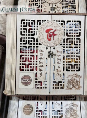 L’aCharm Foods x Pou Chen